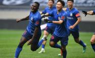 战术奏效！本泽马双翼齐飞压制申花整场无力还手！