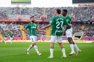 球盟会官方网站-泽连斯基不同意与俄停火